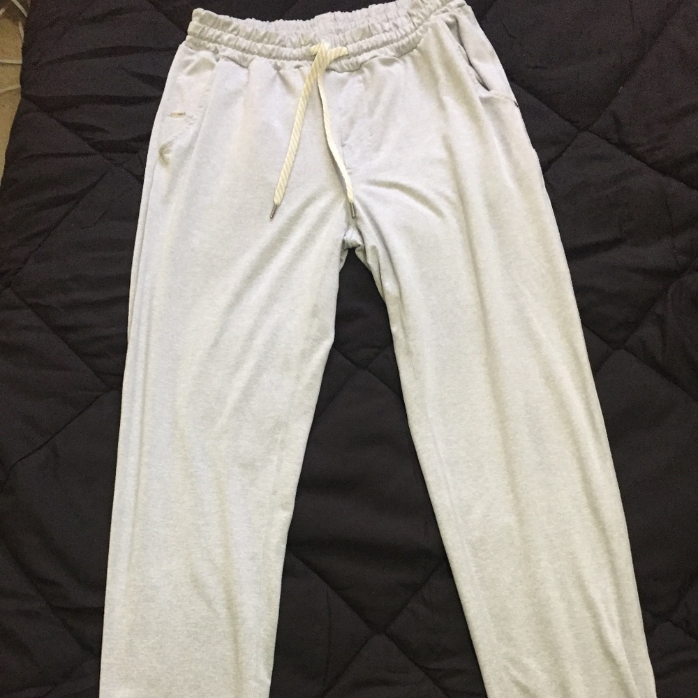 Vuori Men’s Gray Ponto Performance Pant Sz Medium